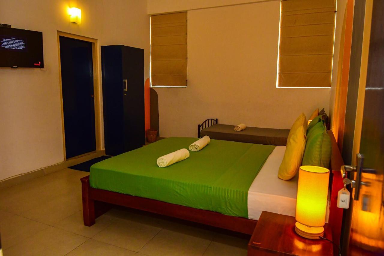 Blackberry Villa Коломбо Экстерьер фото